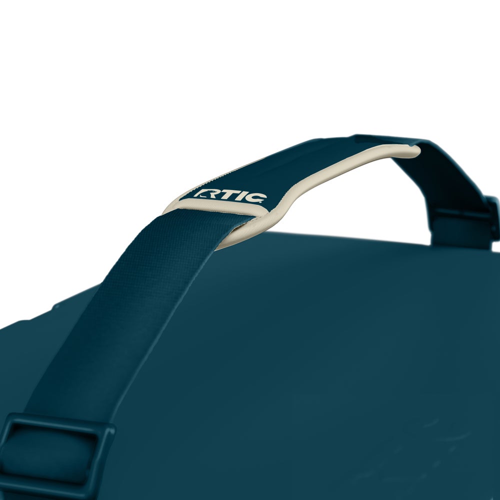 22 QT Ultra-Light Cooler, Marine/Canvas Image