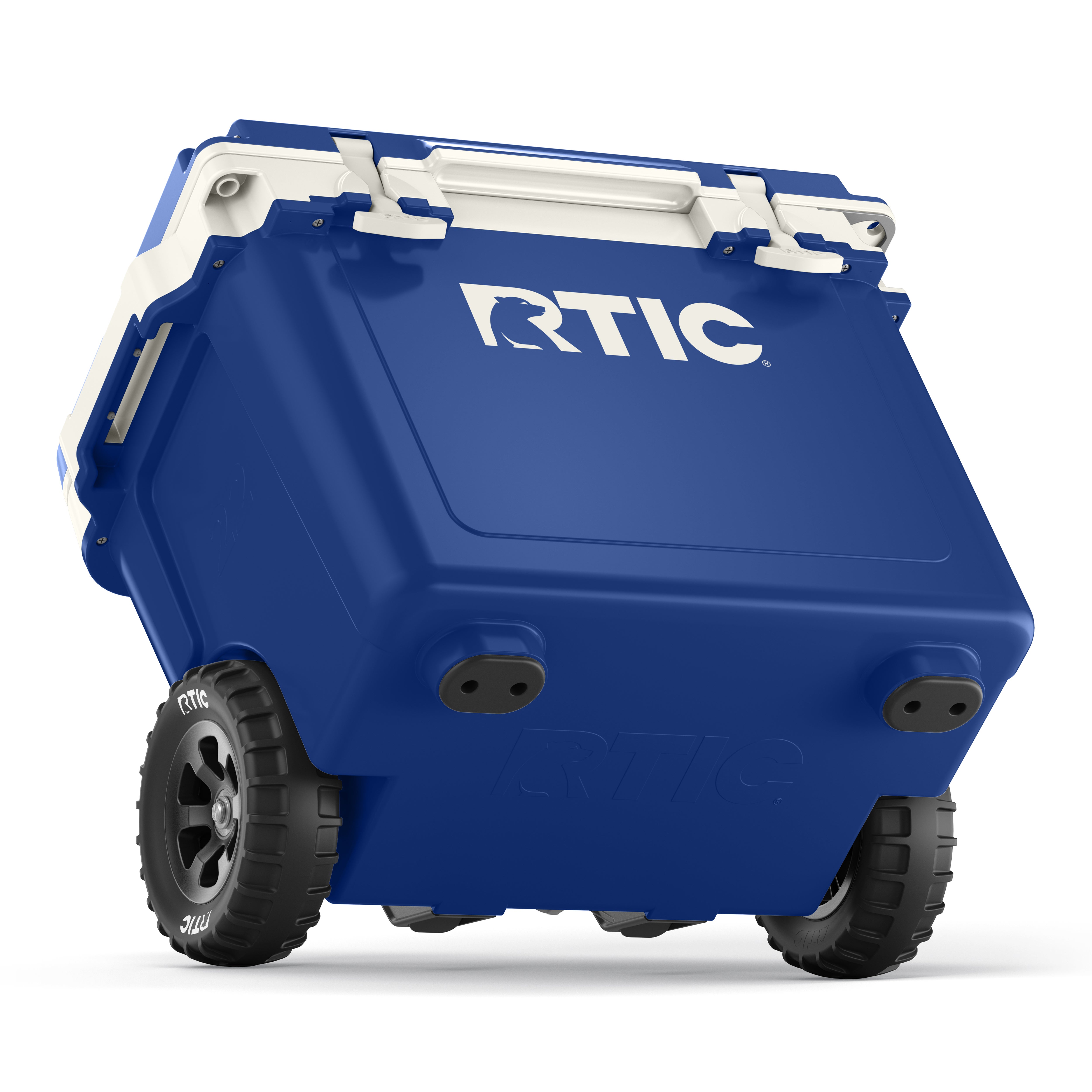 22 QT Ultra-Light Wheeled Cooler | RTIC