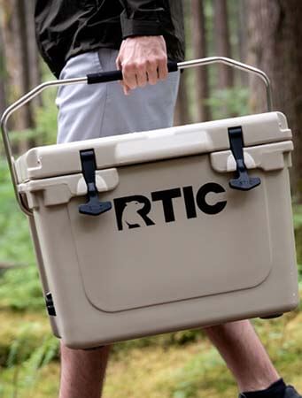 Coleman - RTIC 20QT タンカラー RTIC 20 QT Ultra-Tough, Heavy-Duty Terrain Rotomolded Cooler