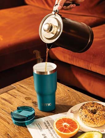 RTIC Essential Tumbler: Ceramic-Lined, Spill-Proof for All-Day Use