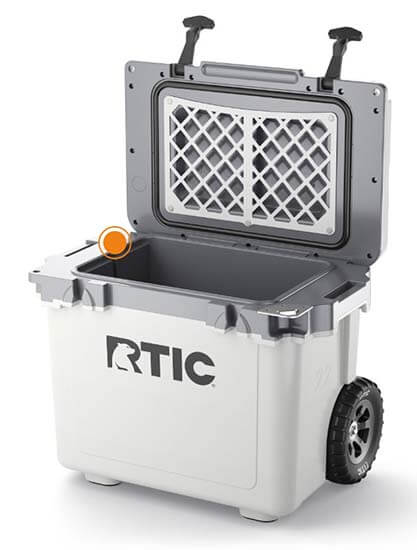 22 QT Ultra-Light Wheeled Cooler RTIC